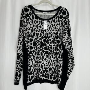 Avenue women’s animal print sweater size 22/24 black and gray